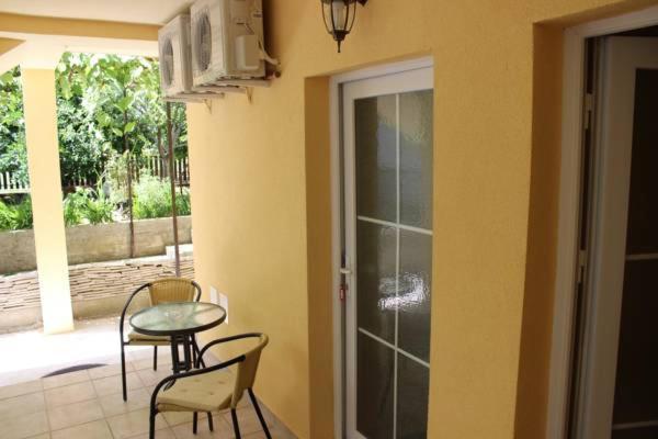 Apartmani Radovic 2 Будва Экстерьер фото